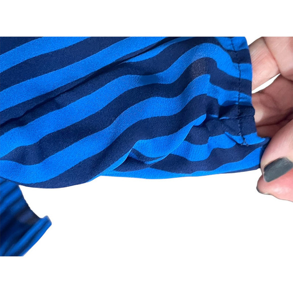 Charming Charlie Womens Size Small Striped Blouse Ruched Sleeves V Neck Pullover - Picture 5 of 8